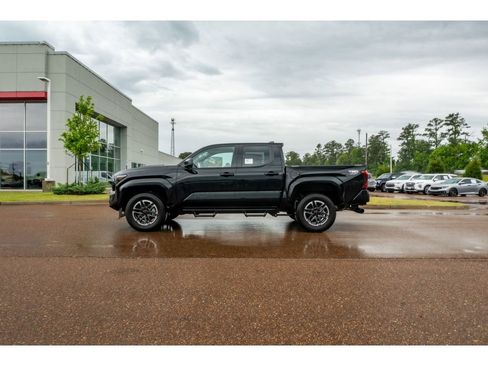 New 2026 Toyota Tacoma TRD Sport RWD image 8