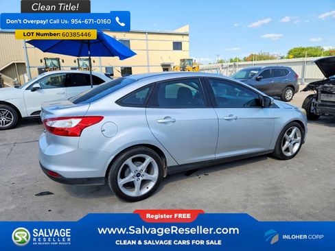 Used 2013 Ford Focus SE FWD image 4