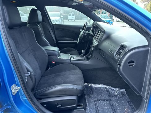 Used 2023 Dodge Charger R/T w/ Plus Group image 16