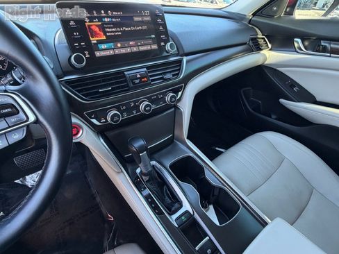 Used 2018 Honda Accord EX-L image 25