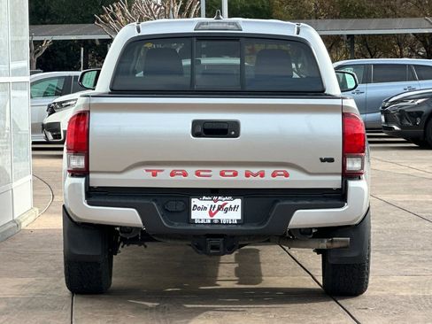 Certified 2022 Toyota Tacoma SR image 6