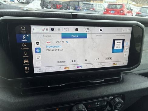 New 2026 Jeep Gladiator Sport image 17