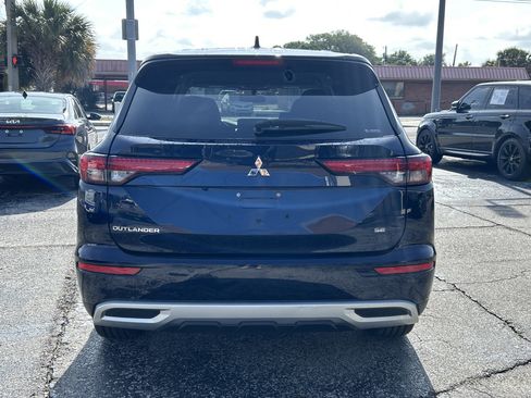 Used 2023 Mitsubishi Outlander SE AWD/4WD image 4