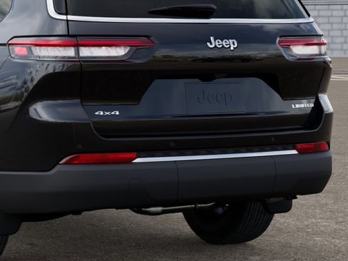 New 2025 Jeep Grand Cherokee L Limited w/ MOPAR Finishing Package image 13
