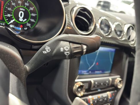 Used 2020 Ford Mustang Shelby GT500 w/ Technology Package image 28