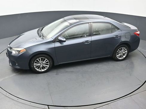 Used 2015 Toyota Corolla LE Premium image 39