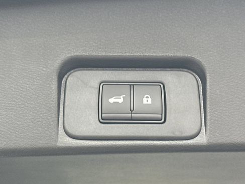 New 2026 Nissan Rogue SV image 19