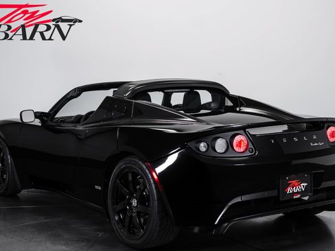 Used 2010 Tesla Roadster Sport RWD image 3