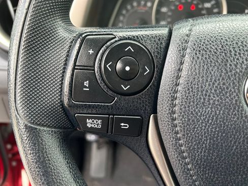 Used 2015 Toyota RAV4 LE AWD/4WD image 13
