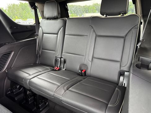 Used 2021 GMC Yukon SLT w/ SLT Premium Package AWD/4WD image 42