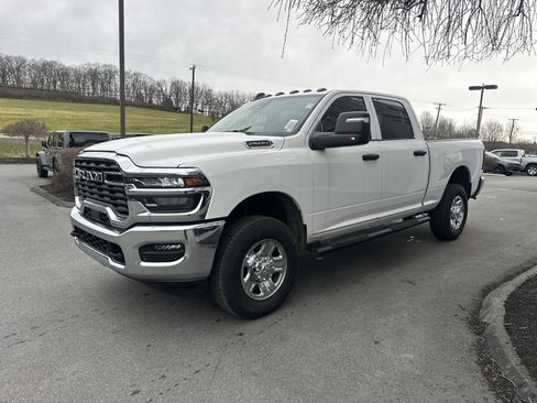New 2026 RAM 2500 Tradesman image 8