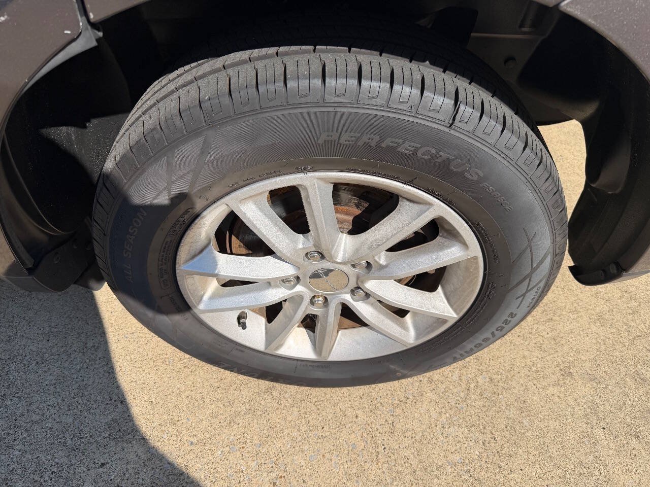 Used 2017 Dodge Journey SXT FWD image 7