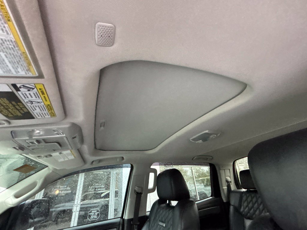 Used 2020 Toyota Tundra Platinum AWD/4WD image 9
