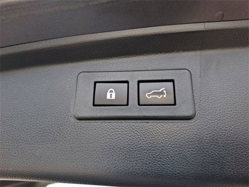 Used 2023 Subaru Outback Onyx Edition image 28