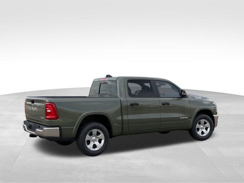 New 2026 RAM 1500 Big Horn AWD/4WD image 5