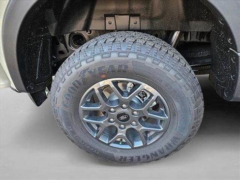 New 2025 Ford Ranger XLT w/ Equipment Group 301A High image 10
