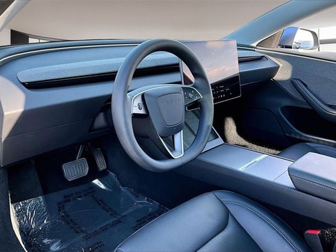 Used 2025 Tesla Model 3 Long Range image 15