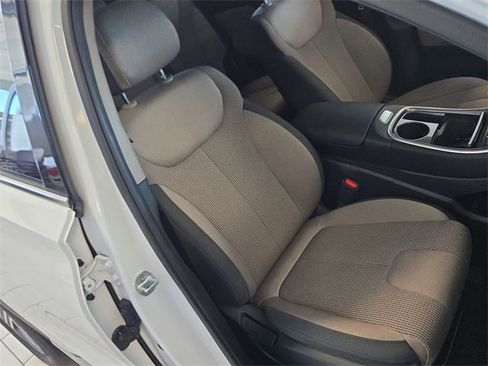 Used 2022 Hyundai Santa Fe SEL w/ Convenience Package image 23