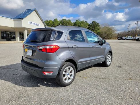 Used 2021 Ford EcoSport SE image 5