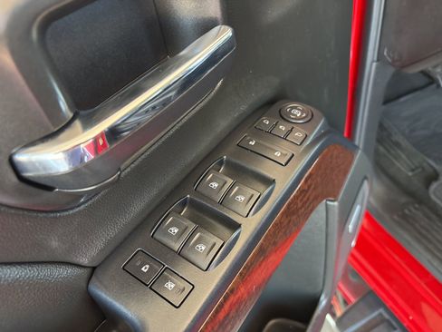 Used 2017 GMC Sierra 1500 SLT w/ Texas SLT Premium Package image 11