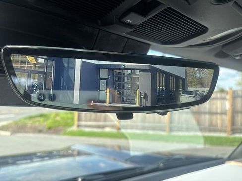 Used 2025 GMC Hummer EV 3X AWD/4WD image 32