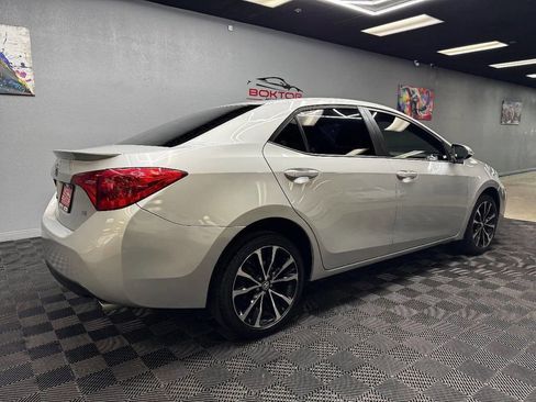 Used 2019 Toyota Corolla SE w/ Carpet Mat Package (TMS) FWD image 15