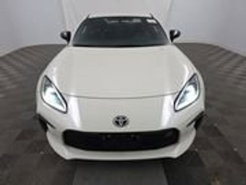 Certified 2023 Toyota GR86 Premium image 28