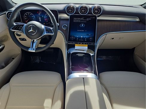 New 2026 Mercedes-Benz GLC 300 image 14