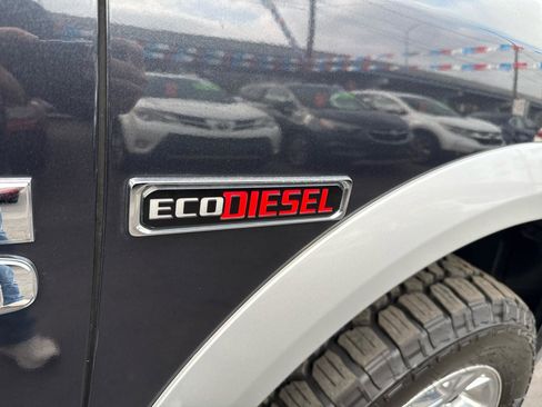 Used 2014 RAM 1500 Laramie image 29