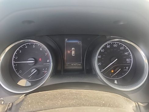 Used 2019 Toyota Camry SE w/ Carpet Mat Package FWD image 21