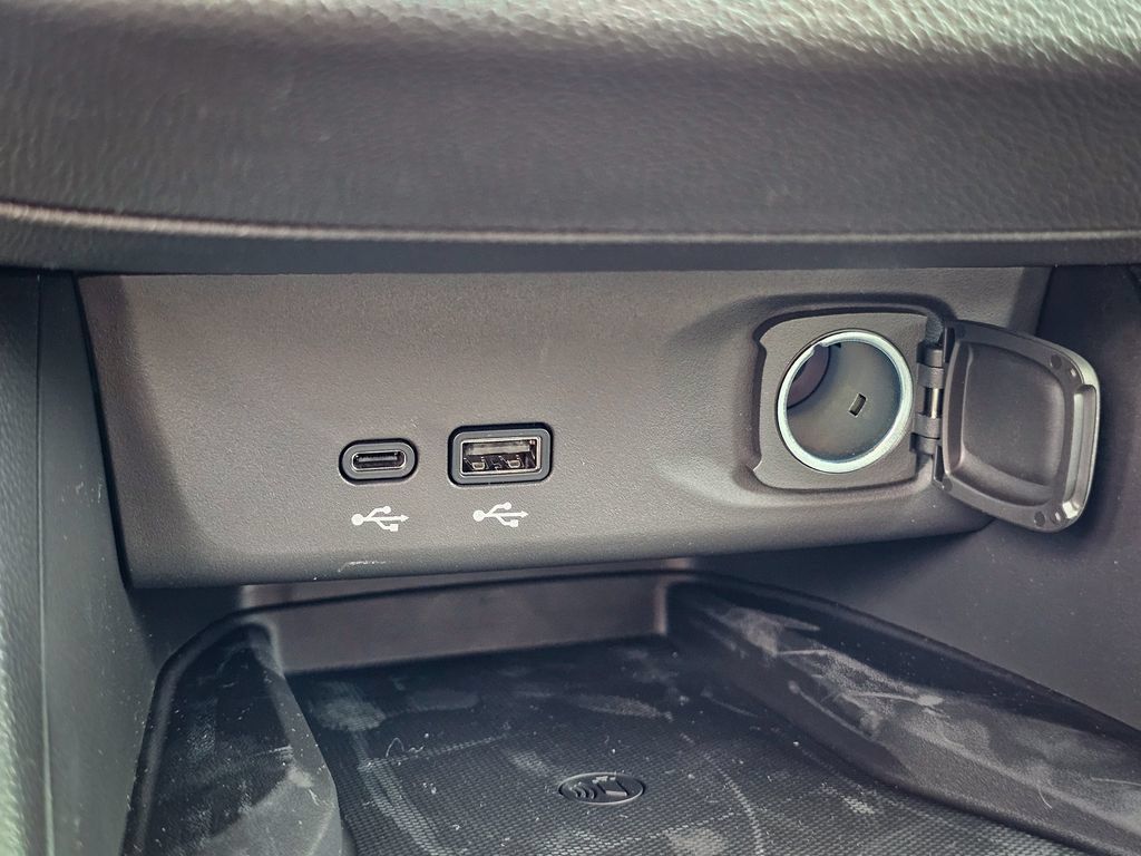 New 2026 Buick Envista Sport Touring w/ Convenience I Package FWD image 25