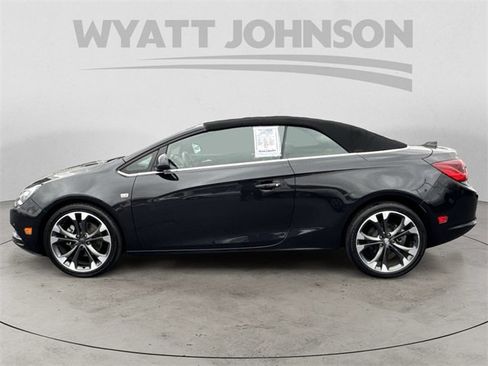 Used 2016 Buick Cascada Premium image 2