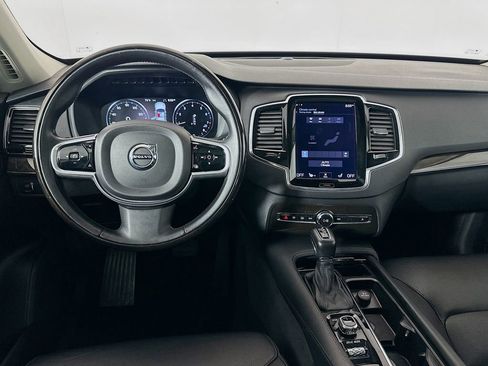 Used 2017 Volvo XC90 T5 Momentum w/ Vision Package FWD image 22