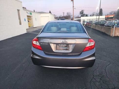 Used 2012 Honda Civic LX image 4