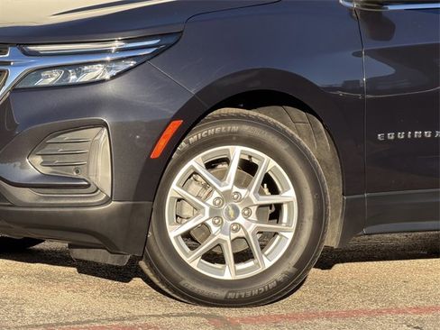 Used 2022 Chevrolet Equinox LT image 8