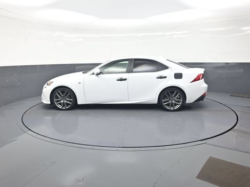 Used 2016 Lexus IS 200t RWD image 6