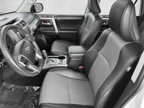 Certified 2022 Toyota 4Runner SR5 Premium image 7