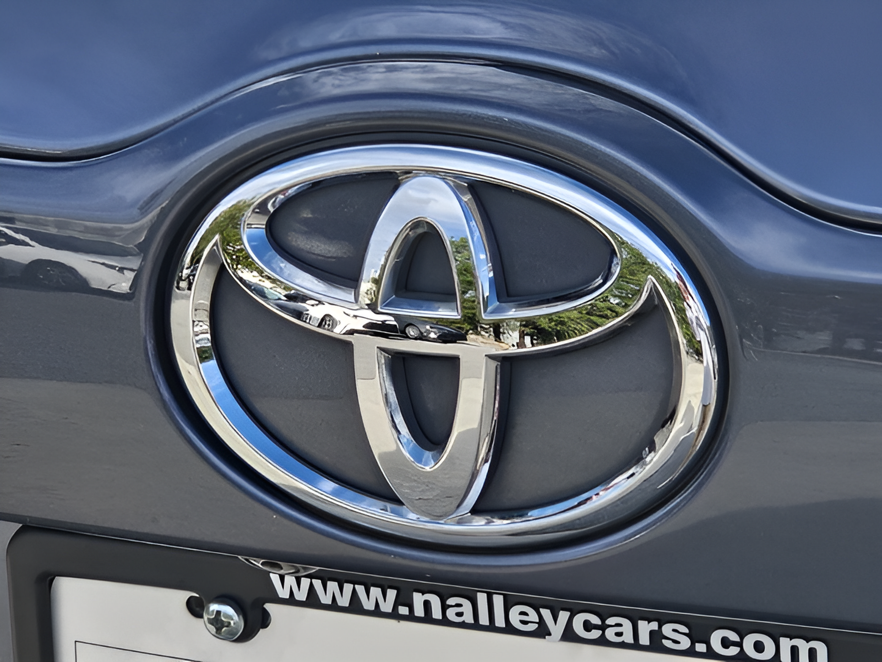 Used 2019 Toyota Highlander Limited FWD image 31