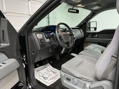 Used 2014 Ford F150 XLT w/ Equipment Group 302A Luxury AWD/4WD image 17