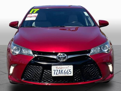 Used 2017 Toyota Camry XSE FWD image 2