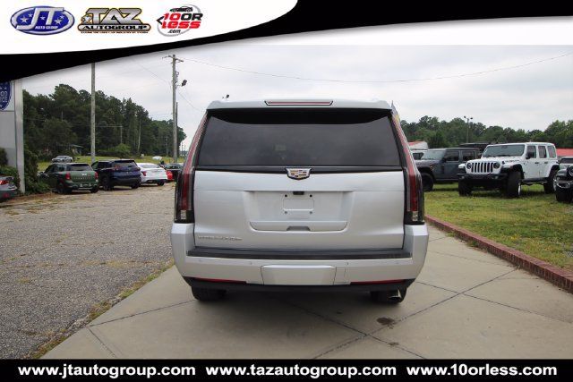 Used 2019 Cadillac Escalade ESV Premium Luxury w/ Escalade Sport Edition AWD/4WD image 6