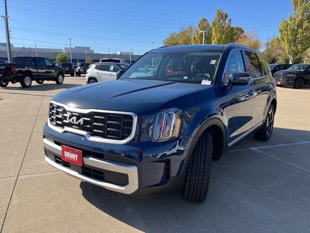 Used 2024 Kia Telluride S w/ S Sunroof Package AWD/4WD image 3