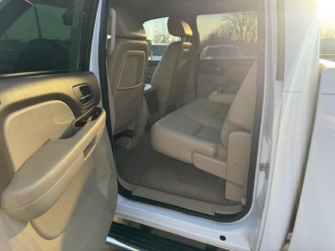 Used 2009 Chevrolet Silverado 2500 LTZ w/ Safety Package image 12