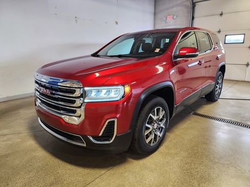 Used 2023 GMC Acadia SLE image 8