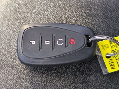 Used 2024 Chevrolet TrailBlazer LT w/ Driver Confidence Package image 33