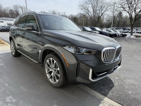 Used 2025 BMW X5 xDrive40i w/ Climate Comfort Package image 4