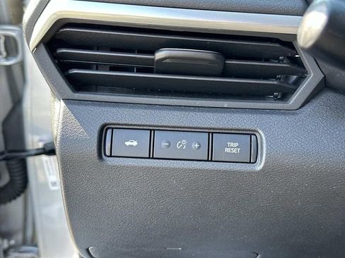 Used 2021 Nissan Altima 2.5 SR w/ SR Premium Package image 25