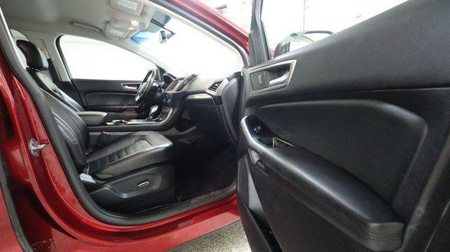 Used 2015 Ford Edge SEL w/ Equipment Group 201A AWD/4WD image 10