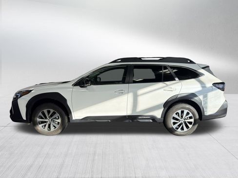 Certified 2025 Subaru Outback Premium w/ Popular Package #1A image 10