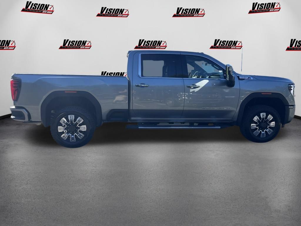 Used 2025 GMC Sierra 2500 Denali w/ Technology Package AWD/4WD image 6